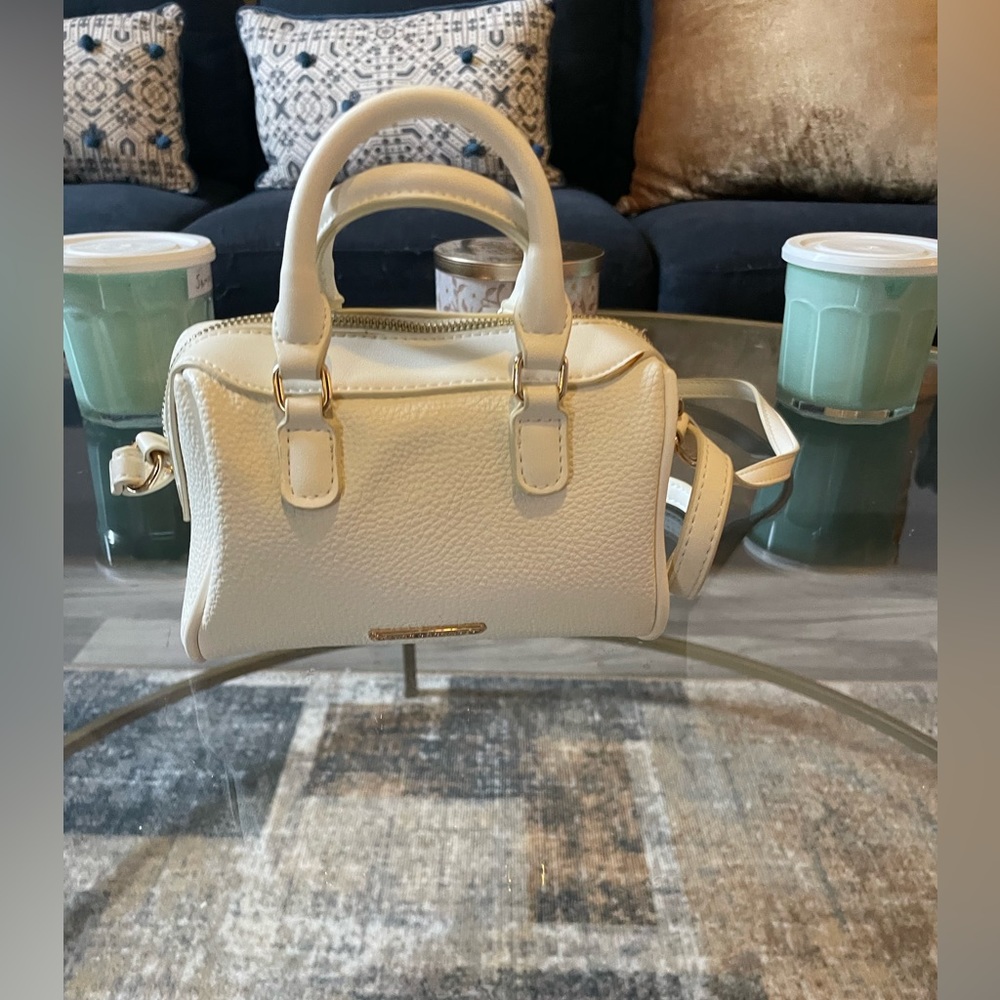 Like dreams cream Crossbody mini duffle - Picture 1 of 7